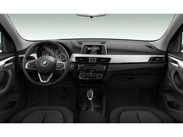 BMW X1 sDrive18d color Blanco. Año 2017. 110KW(150CV). Diésel. En concesionario Marmotor de Las Palmas