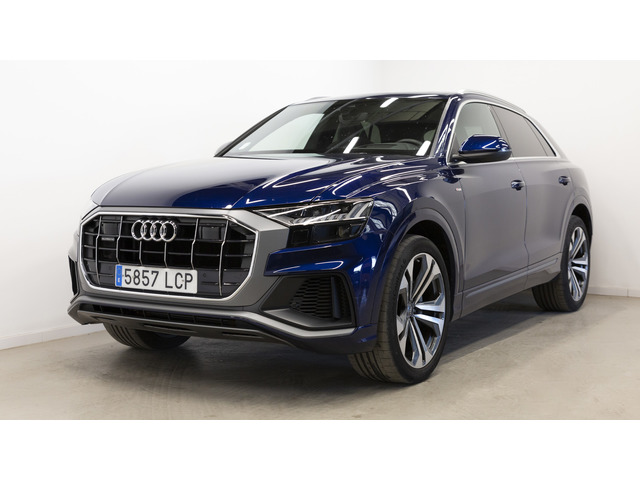 Audi Q8 Foto 1