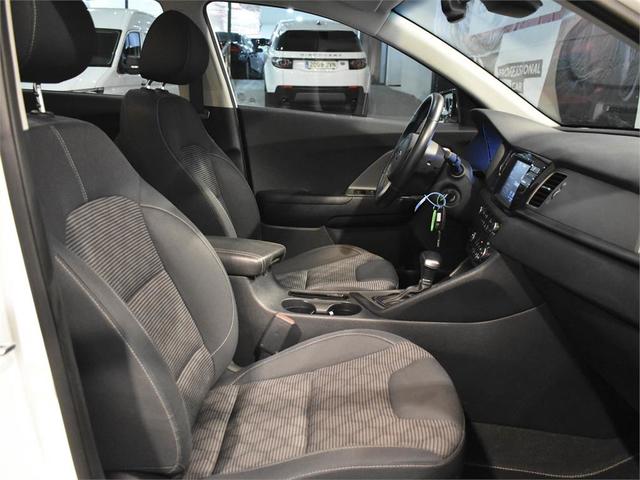 Foto 11 Kia Niro 1.6 GDi HEV Híbrido Drive 104 kW (141 CV)