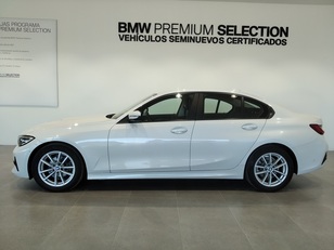Fotos de BMW Serie 3 318d color Blanco. Año 2020. 110KW(150CV). Diésel. En concesionario ALBAMOCION CIUDAD REAL  de Ciudad Real
