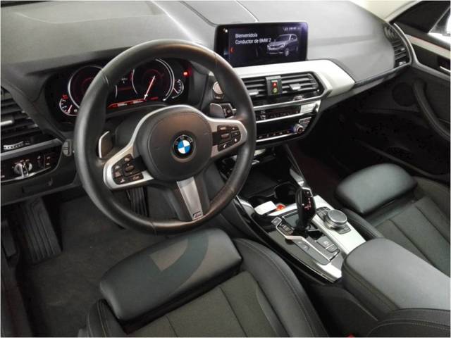 BMW X3 xDrive20d color Blanco. Año 2020. 140KW(190CV). Diésel. En concesionario Engasa S.A. de Valencia