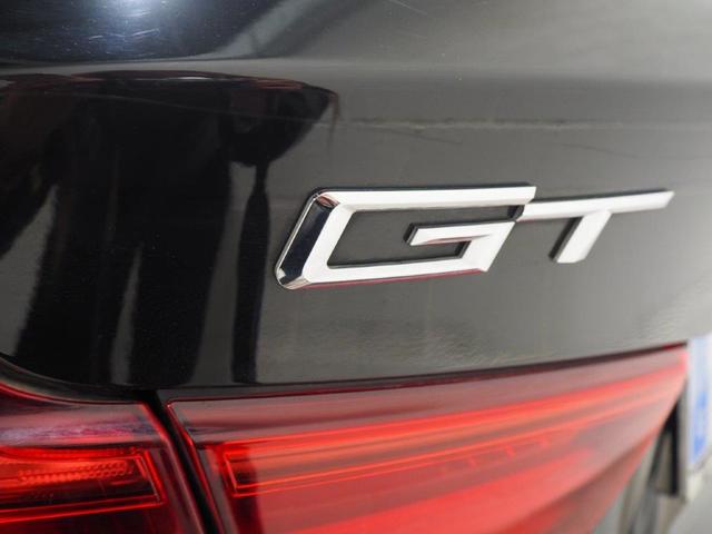 BMW Serie 3 320i Gran Turismo color Negro. Año 2019. 185KW(252CV). Gasolina. 