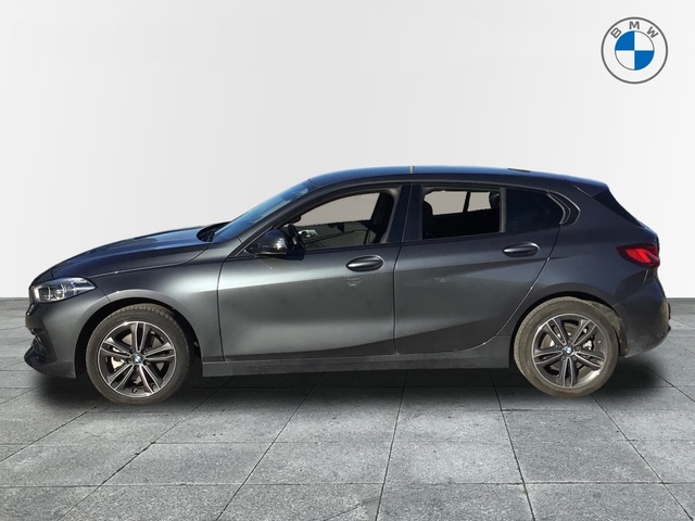 BMW Serie 1 116d color Gris. Año 2021. 85KW(116CV). Diésel. En concesionario BYmyCAR Madrid - Alcalá de Madrid