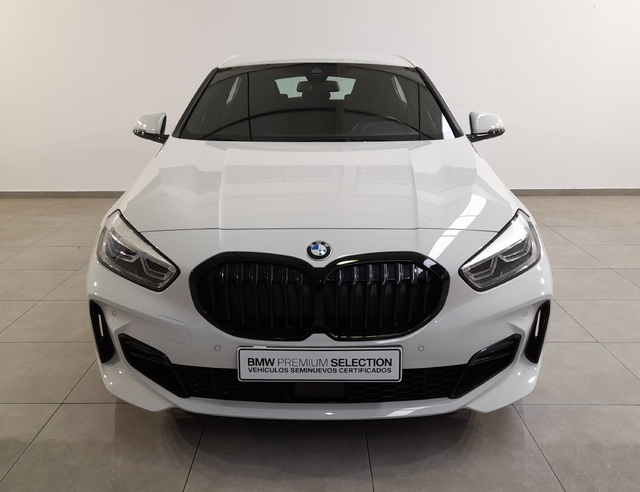 fotoG 1 del BMW Serie 1 118d Business 110 kW (150 CV) 150cv Diésel del 2021 en Cádiz