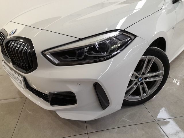 fotoG 5 del BMW Serie 1 118d Business 110 kW (150 CV) 150cv Diésel del 2021 en Cádiz