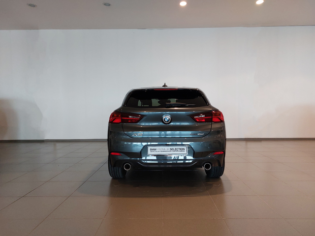 BMW X2 sDrive18d color Gris. Año 2021. 110KW(150CV). Diésel. En concesionario Tormes Motor de Salamanca