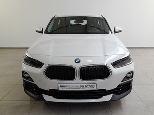Fotos de BMW X2 sDrive18d color Blanco. Año 2020. 110KW(150CV). Diésel. En concesionario Movijerez S.A. S.L. de Cádiz