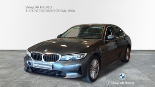 Fotos de BMW Serie 3 320i color Gris. Año 2022. 135KW(184CV). Gasolina. En concesionario BYmyCAR Madrid - Alcalá de Madrid