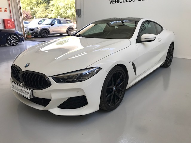 BMW Serie 8 840d Coupe color Blanco. Año 2020. 235KW(320CV). Diésel. En concesionario Lurauto Bizkaia de Vizcaya