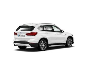 Fotos de BMW X1 xDrive25e color Blanco. Año 2022. 162KW(220CV). Híbrido Electro/Gasolina. En concesionario BYmyCAR Madrid - Alcalá de Madrid