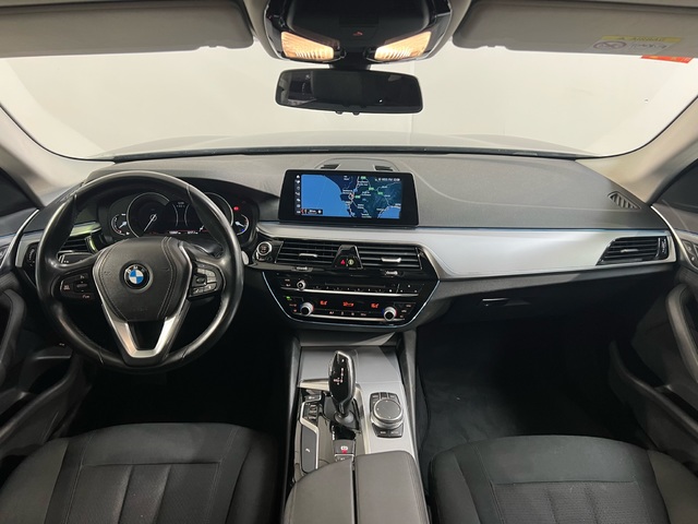 fotoG 6 del BMW Serie 5 520d Business 140 kW (190 CV) 190cv Diésel del 2018 en Cádiz