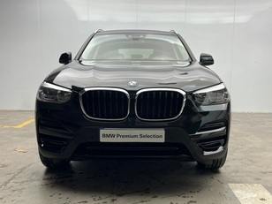 Fotos de BMW X3 xDrive20d color Negro. Año 2018. 140KW(190CV). Diésel. En concesionario Albamocion S.L. ALBACETE de Albacete
