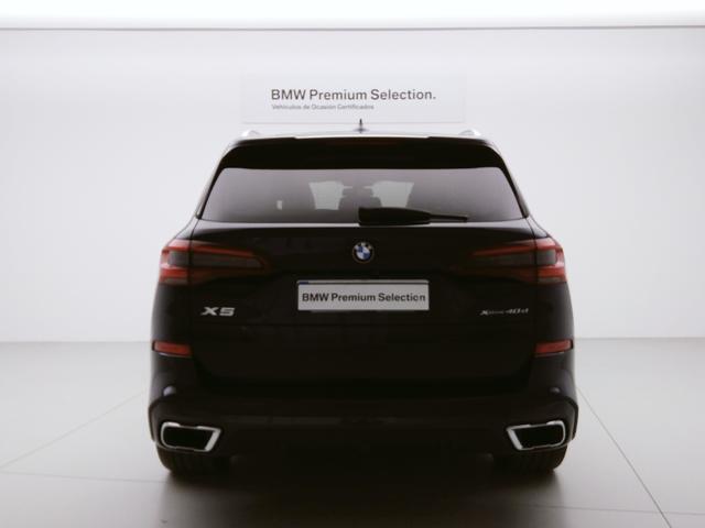BMW X5 xDrive40d color Negro. Año 2022. 250KW(340CV). Diésel. En concesionario Automotor Premium Viso - Málaga de Málaga