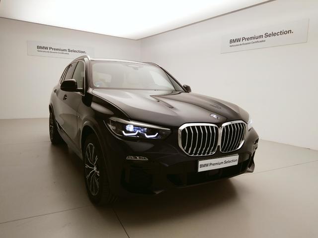 BMW X5 xDrive40d color Negro. Año 2022. 250KW(340CV). Diésel. En concesionario Automotor Premium Viso - Málaga de Málaga