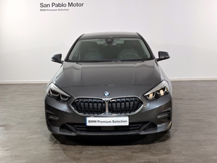 Fotos de BMW Serie 2 218d Gran Coupe color Gris. Año 2022. 110KW(150CV). Diésel. En concesionario San Pablo Motor | Tomares de Sevilla