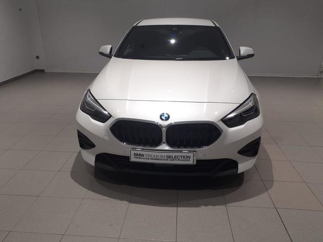 BMW Serie 2 218i Gran Coupe color Blanco. Año 2022. 103KW(140CV). Gasolina. En concesionario Automotor Costa, S.L.U. de Almería