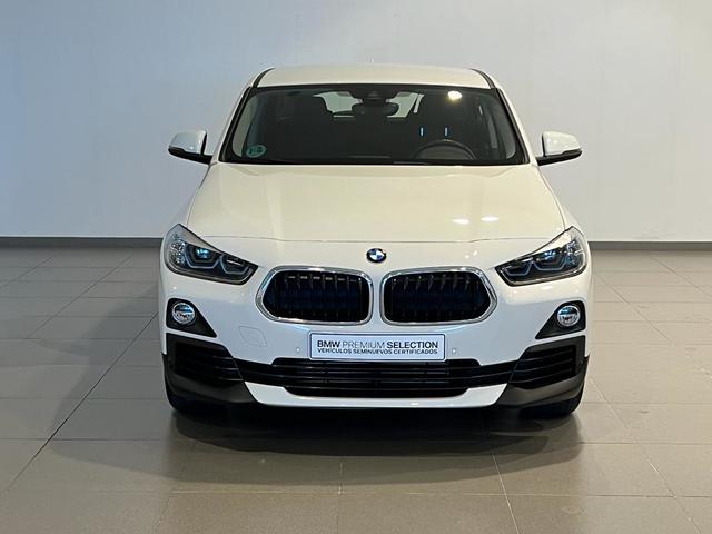 BMW X2 sDrive18d color Blanco. Año 2018. 110KW(150CV). Diésel. En concesionario Tormes Motor de Salamanca