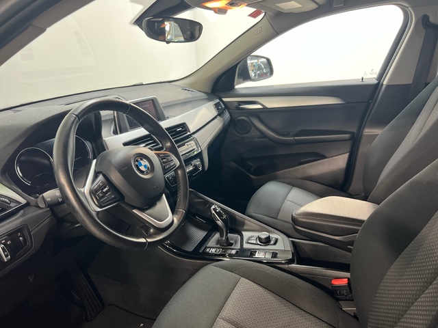 BMW X2 xDrive20d color Azul. Año 2018. 140KW(190CV). Diésel. En concesionario Movijerez S.A. S.L. de Cádiz
