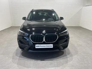 Fotos de BMW X1 sDrive18d color Negro. Año 2022. 110KW(150CV). Diésel. En concesionario MOTOR MUNICH S.A.U  - Terrassa de Barcelona
