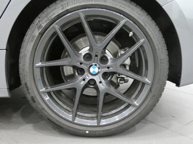 BMW Serie 1 118d color Gris. Año 2022. 110KW(150CV). Diésel. En concesionario Enekuri Motor de Vizcaya