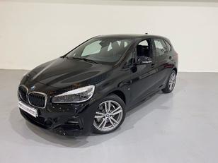 Fotos de BMW Serie 2 218d Active Tourer color Negro. Año 2021. 110KW(150CV). Diésel. En concesionario Automotor Costa, S.L.U. de Almería