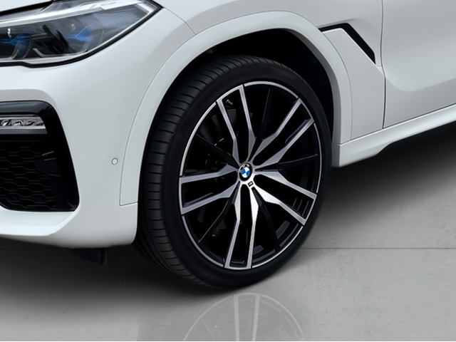 BMW X6 xDrive30d color Blanco. Año 2020. 195KW(265CV). Diésel. En concesionario Automotor Premium Viso - Málaga de Málaga
