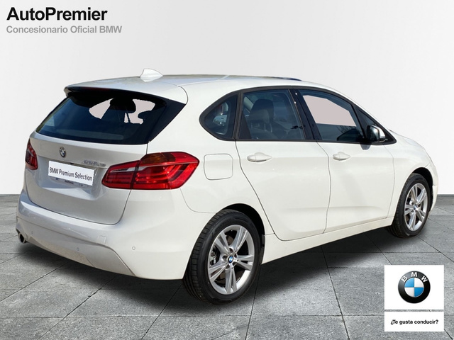 BMW Serie 2 225xe iPerformance Active Tourer color Blanco. Año 2022. 165KW(224CV). Híbrido Electro/Gasolina. En concesionario Auto Premier, S.A. - GUADALAJARA de Guadalajara