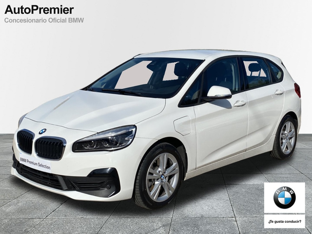 BMW Serie 2 225xe iPerformance Active Tourer color Blanco. Año 2022. 165KW(224CV). Híbrido Electro/Gasolina. En concesionario Auto Premier, S.A. - MADRID de Madrid