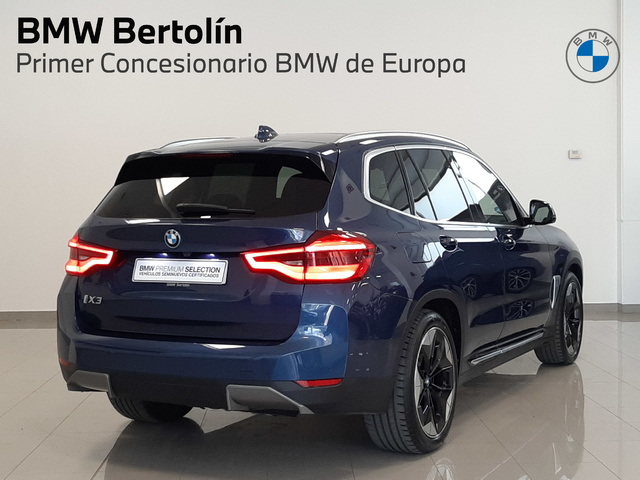 BMW iX3 iX3 color Azul. Año 2021. 210KW(286CV). Eléctrico. 