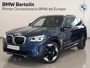 Fotos de BMW iX3 Inspiring color Azul. Año 2021. 210KW(286CV). Eléctrico. En concesionario Automoviles Bertolin S.L. de Valencia