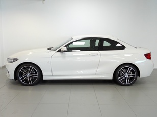 Fotos de BMW Serie 2 218i Coupe color Blanco. Año 2019. 100KW(136CV). Gasolina. En concesionario Marmotor de Las Palmas