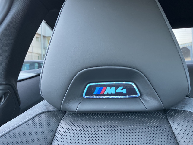 BMW M M4 Coupe color Gris. Año 2022. 375KW(510CV). Gasolina. En concesionario Bernesga Motor León (Bmw y Mini) de León