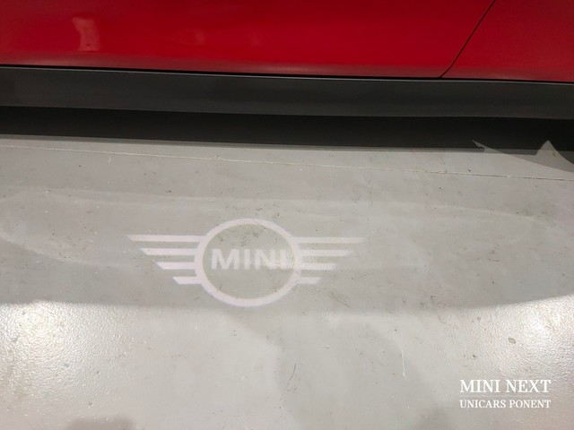 fotoG 24 del MINI MINI 3 Puertas Cooper 100 kW (136 CV) 136cv Gasolina del 2018 en Lleida