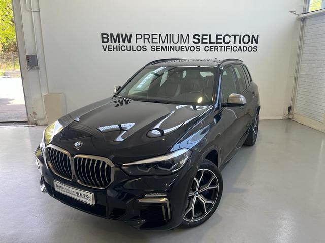 BMW X5 M50d color Negro. Año 2020. 294KW(400CV). Diésel. En concesionario Lurauto Gipuzkoa de Guipuzcoa