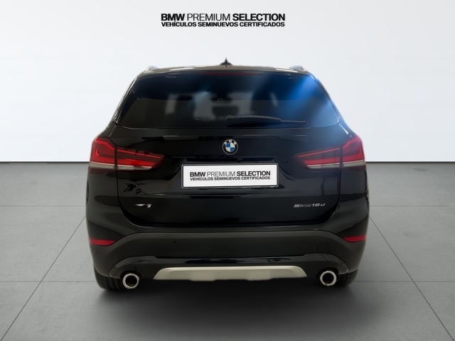 BMW X1 sDrive18d color Negro. Año 2021. 110KW(150CV). Diésel. En concesionario Automotor Premium Viso - Málaga de Málaga