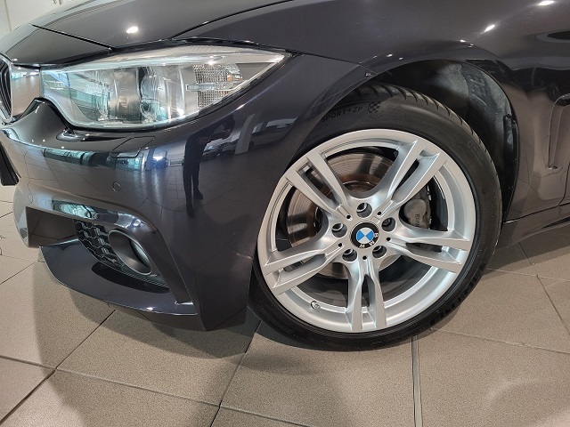 BMW Serie 4 435i Gran Coupe color Negro. Año 2015. 225KW(306CV). Gasolina. En concesionario Autogotran S.A. de Huelva