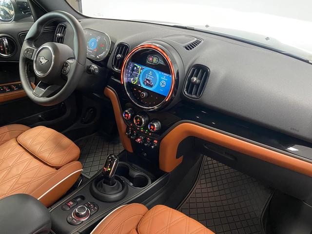 fotoG 7 del MINI MINI Countryman Cooper 100 kW (136 CV) 136cv Gasolina del 2022 en Las Palmas