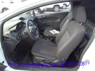 Ford Fiesta Van 1.5 TDCi 55 kW (75 CV)