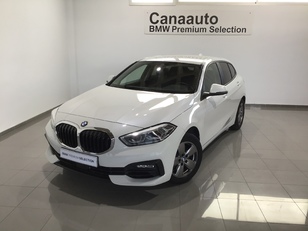 Fotos de BMW Serie 1 118i color Blanco. Año 2020. 103KW(140CV). Gasolina. En concesionario CORTESIA de Sta. C. Tenerife