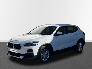Fotos de BMW X2 sDrive16d color Blanco. Año 2022. 85KW(116CV). Diésel. En concesionario Engasa S.A. Pista de silla de Valencia