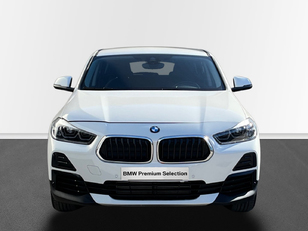 Fotos de BMW X2 sDrive16d color Blanco. Año 2022. 85KW(116CV). Diésel. En concesionario Engasa S.A. de Valencia