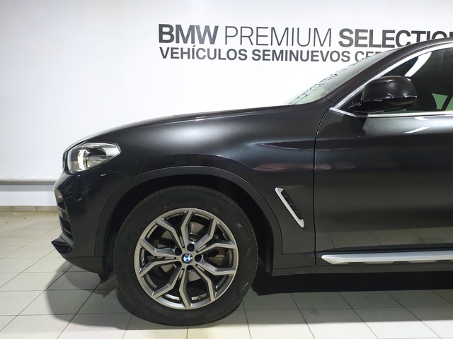 BMW X4 xDrive20i color Gris. Año 2018. 135KW(184CV). Gasolina. En concesionario Hispamovil Elche de Alicante