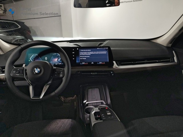 BMW X1 sDrive18d color Blanco. Año 2023. 110KW(150CV). Diésel. En concesionario San Pablo Motor | Su Eminencia de Sevilla