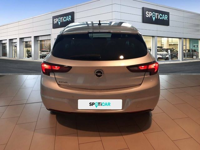Opel Astra 1.2 Turbo SHL GS Line 81 kW (110 CV)