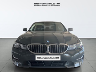 Fotos de BMW Serie 3 320d color Gris. Año 2019. 140KW(190CV). Diésel. En concesionario Automotor Premium Viso - Málaga de Málaga