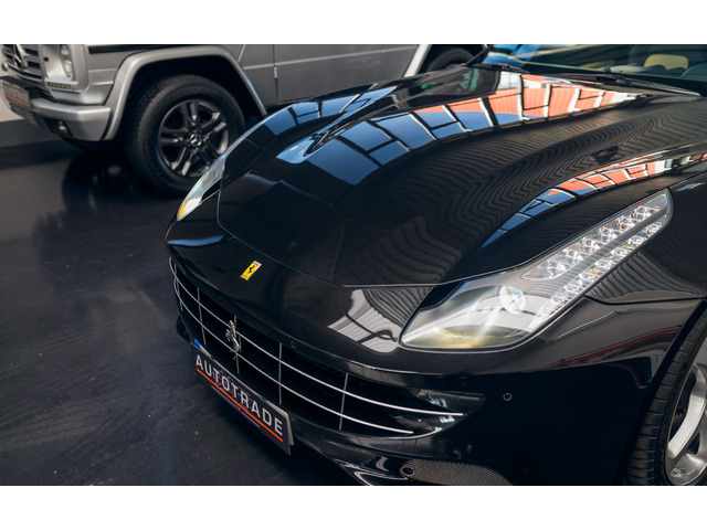 Ferrari FF 485 kW (660 CV)