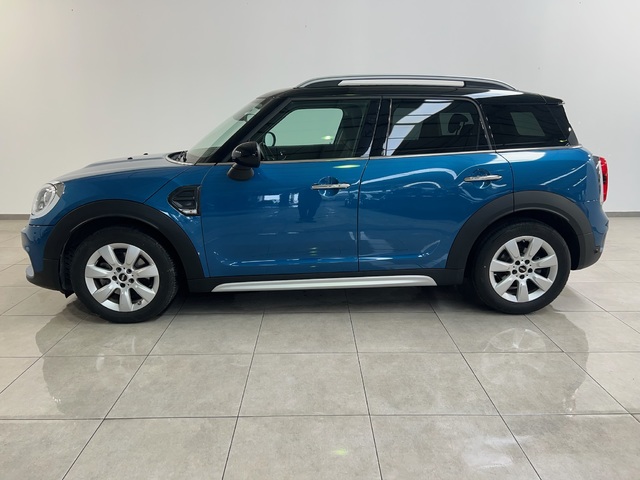 fotoG 2 del MINI MINI Countryman Cooper 100 kW (136 CV) 136cv Gasolina del 2019 en Cádiz