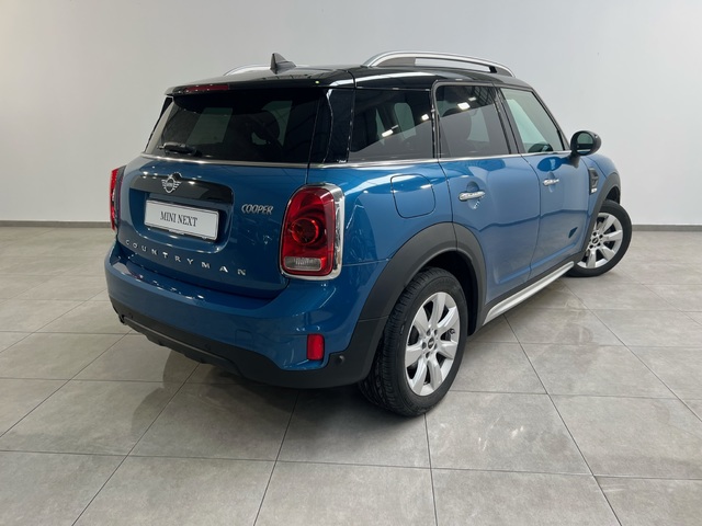 fotoG 3 del MINI MINI Countryman Cooper 100 kW (136 CV) 136cv Gasolina del 2019 en Cádiz