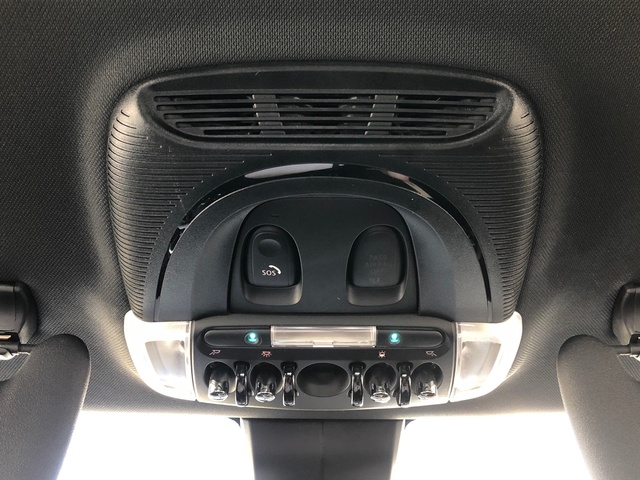 fotoG 17 del MINI MINI 5 Puertas Cooper 100 kW (136 CV) 136cv Gasolina del 2023 en Madrid