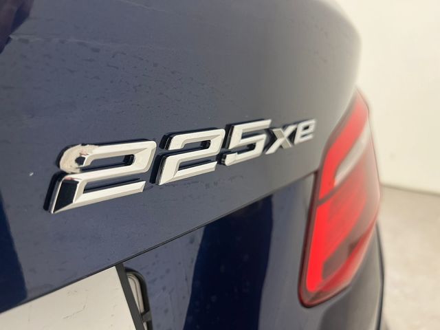 BMW Serie 2 225xe iPerformance Active Tourer color Azul. Año 2019. 165KW(224CV). Híbrido Electro/Gasolina. En concesionario MOTOR MUNICH S.A.U  - Terrassa de Barcelona